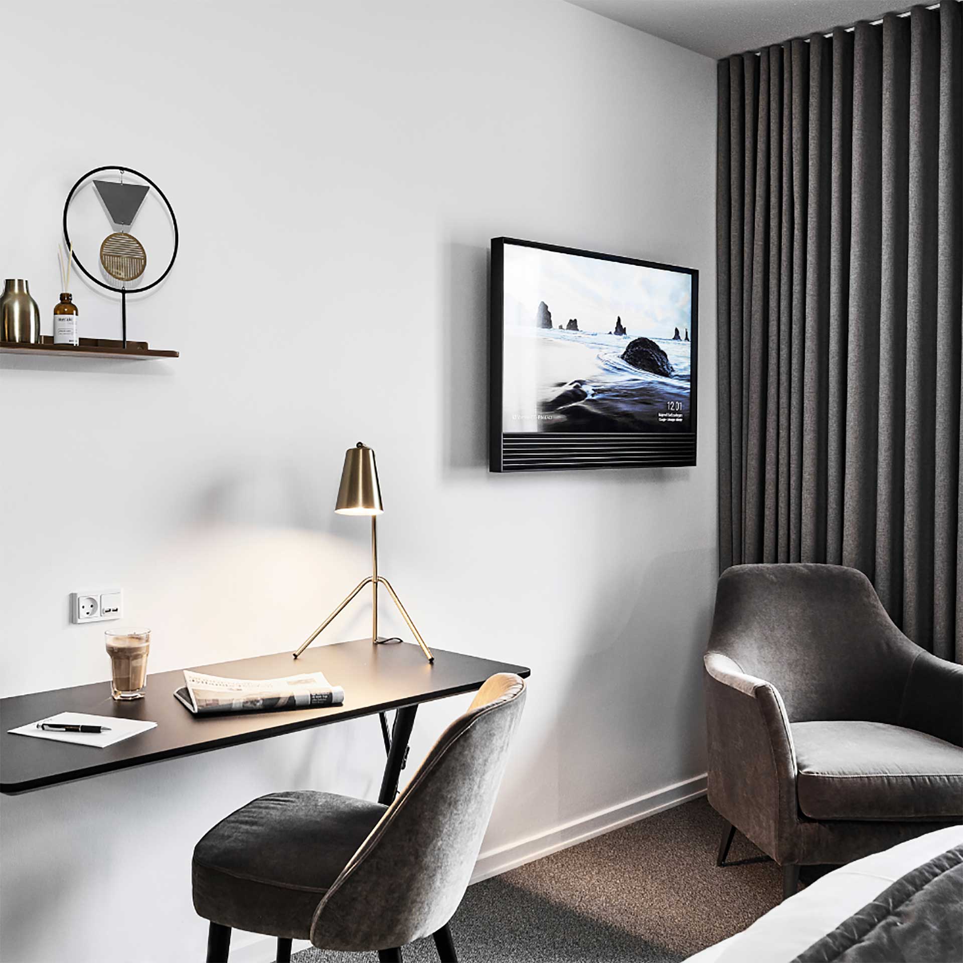 Grand Hotel 1.Kom (1)